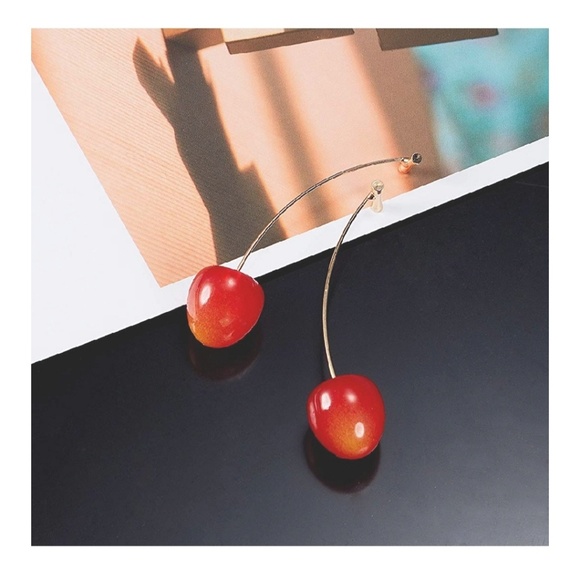 No Brand Jewelry - Bright Red Cherry Drop Earrings